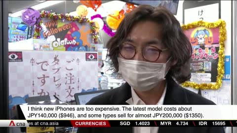 Japanese shoppers opting for second-hand iPhones as yen tumbles