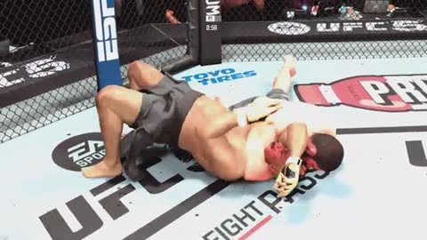 The Japanese fat man is very fierce, he smashed Khabib Nurmagomedov's head with a few punches