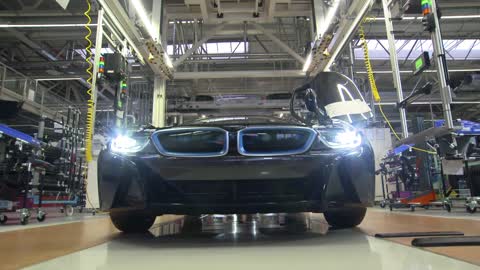 BMW i8 - See how the sportscar gets built