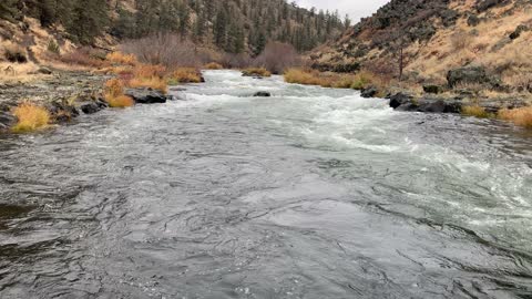 Central Oregon – Steelhead Falls – The Mighty Crooked River – 4K