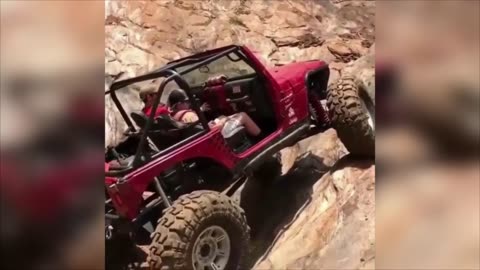 EXTREME OFFROAD FAILS - ACCIDENTES 4X4