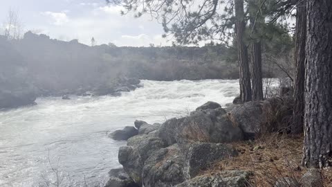 Magical Wilderness Area – Deschutes River Trail – Central Oregon – 4K