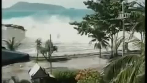 Real tsunami in indonesia in 2004 catastrophe