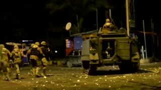 Soldiers, protesters clash in lockdown Lebanon