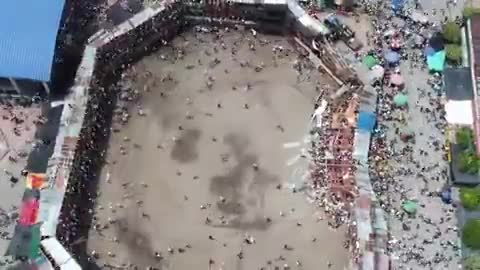 NEW - Multiple dead, hundreds injured in stadium collapse at bullfight in El Espinal, Colombia.