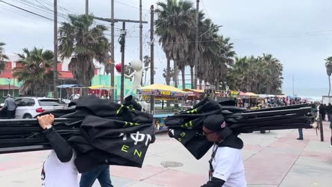 ROSARITO BEACH, MEXICO LIVE FROM PAPAS AND BEERS