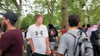 Fight breaks out at Speakers Corner