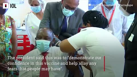 Frontline nurse, Ramaphosa and Mkhize receive SA's first Covid-19 vaccine jabs