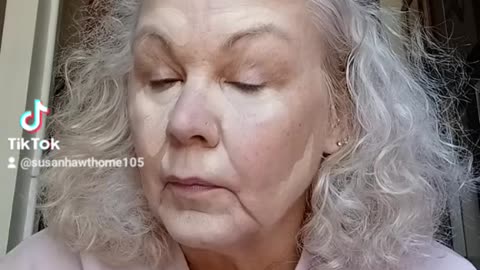 Makeup blends wrinkles.