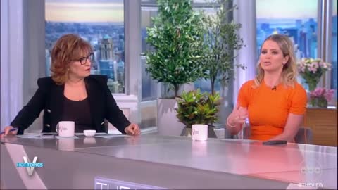 Jen Psaki Defends VP Harris On Maskless Moment | The View