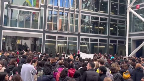 London School of Economics students walkout and demand Gaza ceasefire