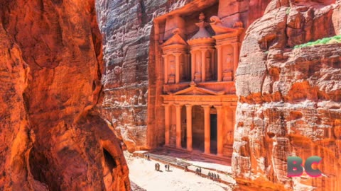 Petra: The history of an ancient city