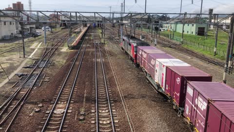 Hokuto waiting for the freight to clear