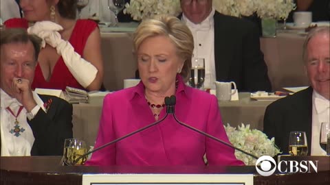 Clinton Hillary roasts Donald Trump at Al Smith charity dinner