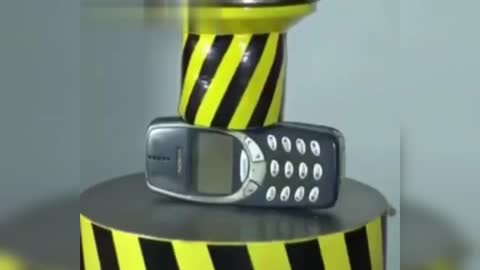 Nokia 3310 Broken test