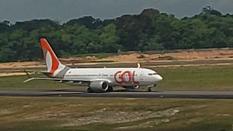 Boeing 737 MAX 8 PR-XMQ pousa em Manaus vindo de Brasília