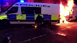 Protesters clash with police in Bristol