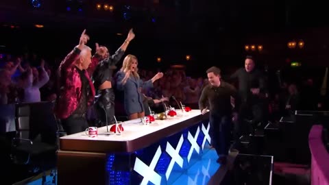 Most Cool and ORIGINAL Golden Buzzer Auditions from 2023!
