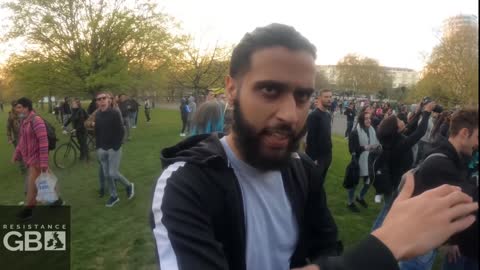 Police Chased Out of Hyde Park After Attacking Peaceful Protest