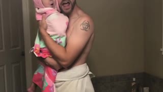 Baby’s Adorable Lip-sync Video With Her Dad In The Bathroom