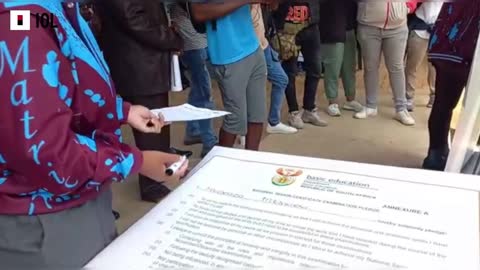 WATCH: Matriculants take a pledge not to cheat during final exams