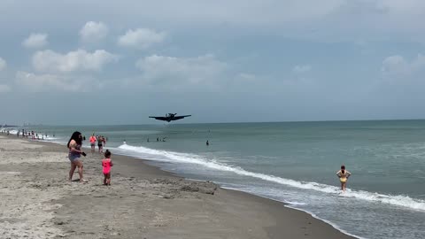 WWII plane forced to crash land on Florida beach