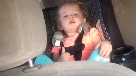 2-year-old attempts to sing classic French song