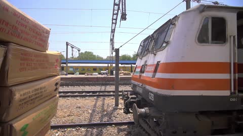 Delhi train