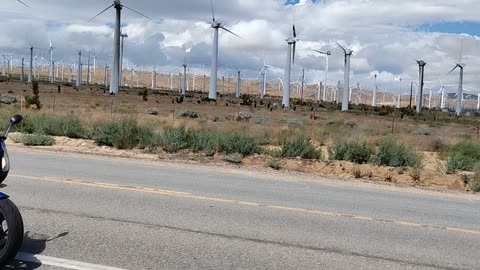 WIND TURBINES MOJAVE DESERT