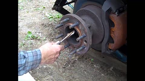 How To Remove Brake Rotor 1996 Ford E350 Vans and RV's