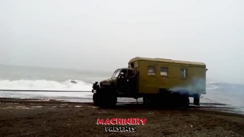 Extreme Dangerous Truck Fails Compilation 2021