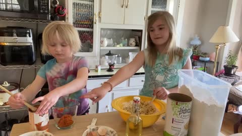 Khloe-Rose 2nd Grade Cook: Pumpkin Oatmeal Dog Treats
