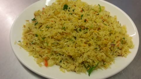 Garlic Fried Rice British Indian Restaurant Cooking white rice pilau rice_