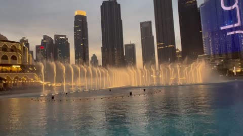 Dubai Waterfountain