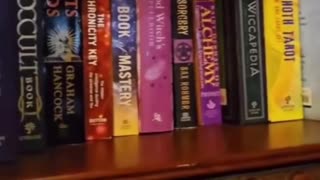 (NEW) Xxxtentacion's Mother Shows off His Occult Book Collection