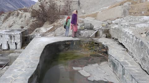 hot spring panamik nubra valley ladakh