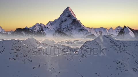 The Himalayas Everest Beautiful Mountain Range