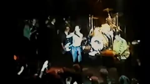 Dead Kennedys: New York, NYC 07-25-1981 (Filmed Concert - Best Soucre Mix)