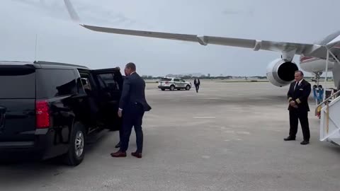 President Donald Trump departs for Detroit, MI!