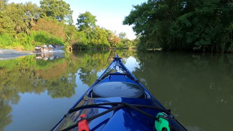 Powerboat wake flips Eddyline Kayak on Clear Creek Texas summer 2020