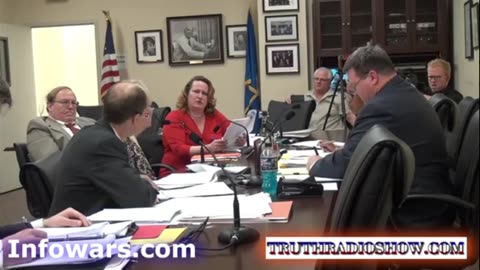 Sandy Hook Officials Confronted! -Homeland Security Involvement Admitted! - 2015 -FULL REPORT