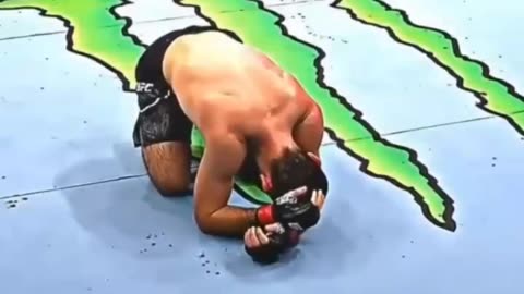 emotional khabib because of his father dead