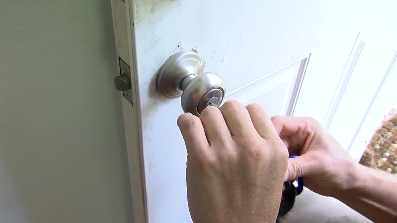 Saving time and staying safe with smart locks | House Calls with James Tully