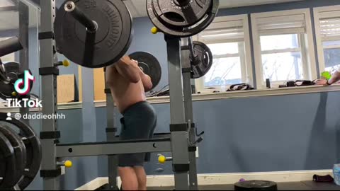 325lbs (148kg) squat PR