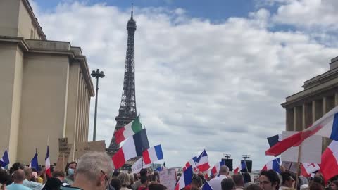 11-09-21 Discours du collectif Pompiers Libres au Trocadéro