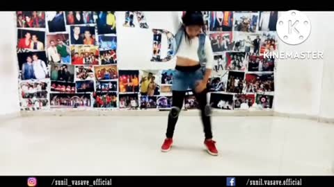 Cute little girl hip hop dance