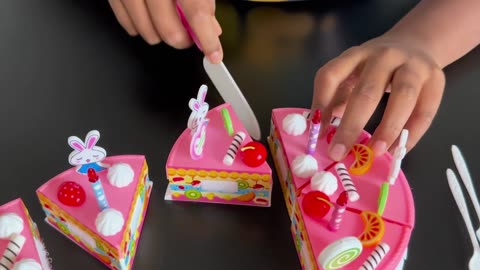 Unboxing new cake toy||@PoppyKidz