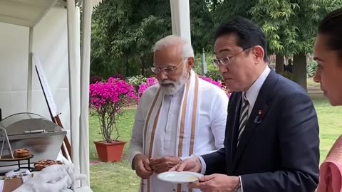 Prime Minister Modi and Japan PM Fumio Kishida Enjoy Golgappa Together: A Experience"