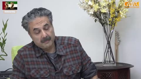 Sajjad Jani as Poet - with Aftab Iqbal