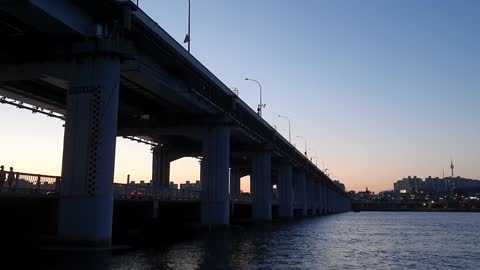 Banpo Bridge (Han River)